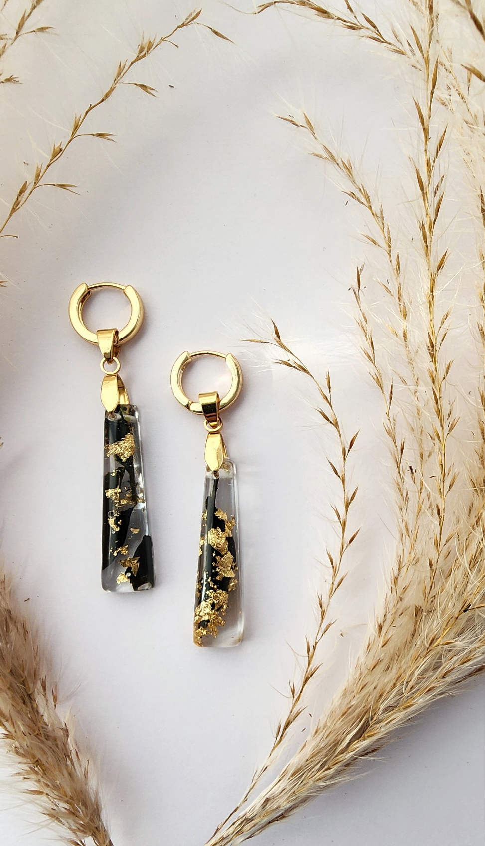 Small Patu- Black and Gold Collection